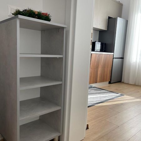 Sunny City Center Apartment Lezha Kültér fotó