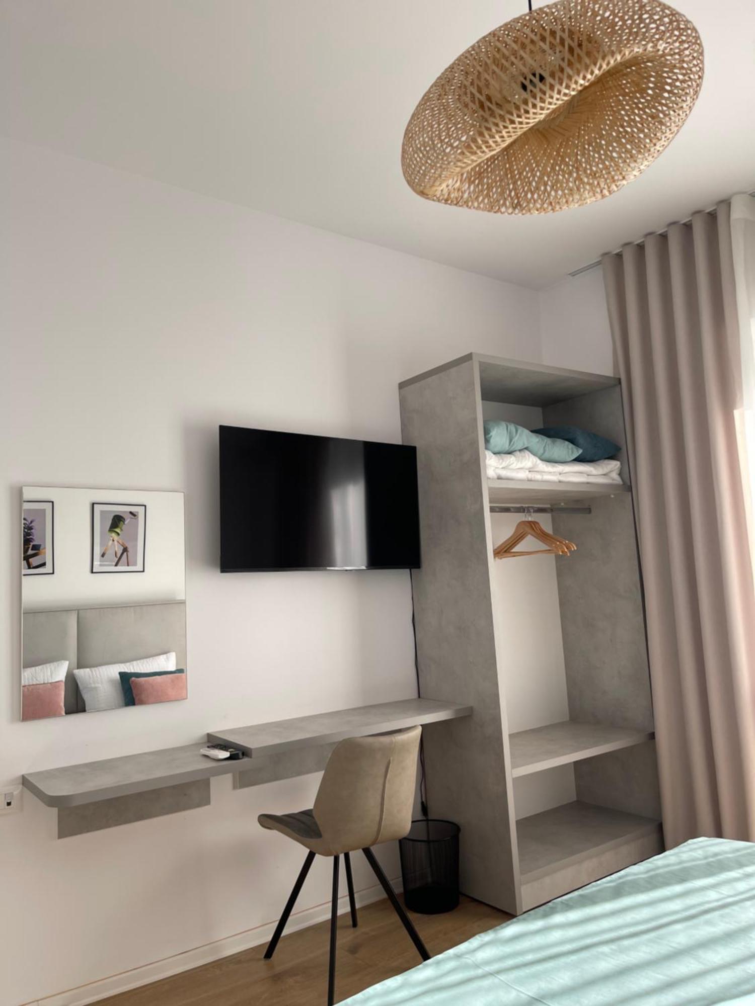Sunny City Center Apartment Lezha Kültér fotó